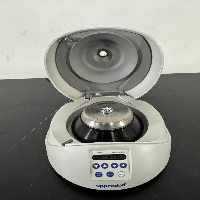 Eppendorf Mini Spin Plus Centrifuge image 3